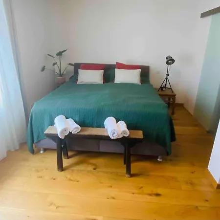 Wunderschoene Apartment Niederdorla