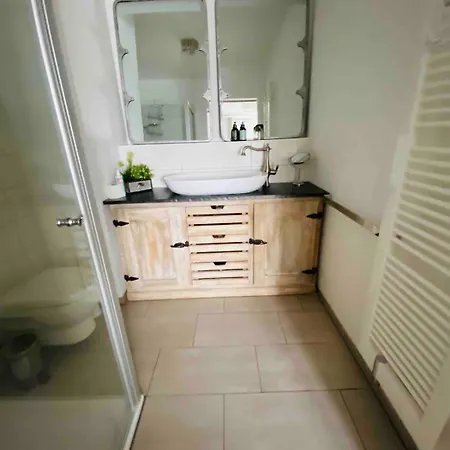 Apartment Wunderschoene *